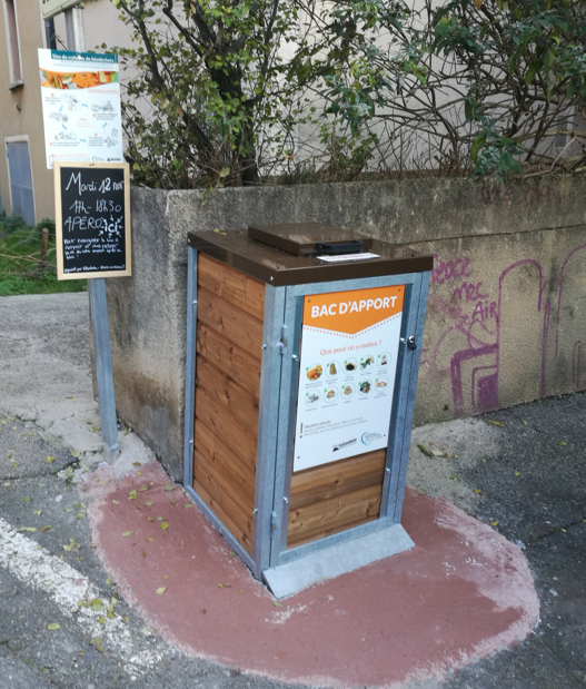 Un nouveau bac à compost Place des Moulins 2026